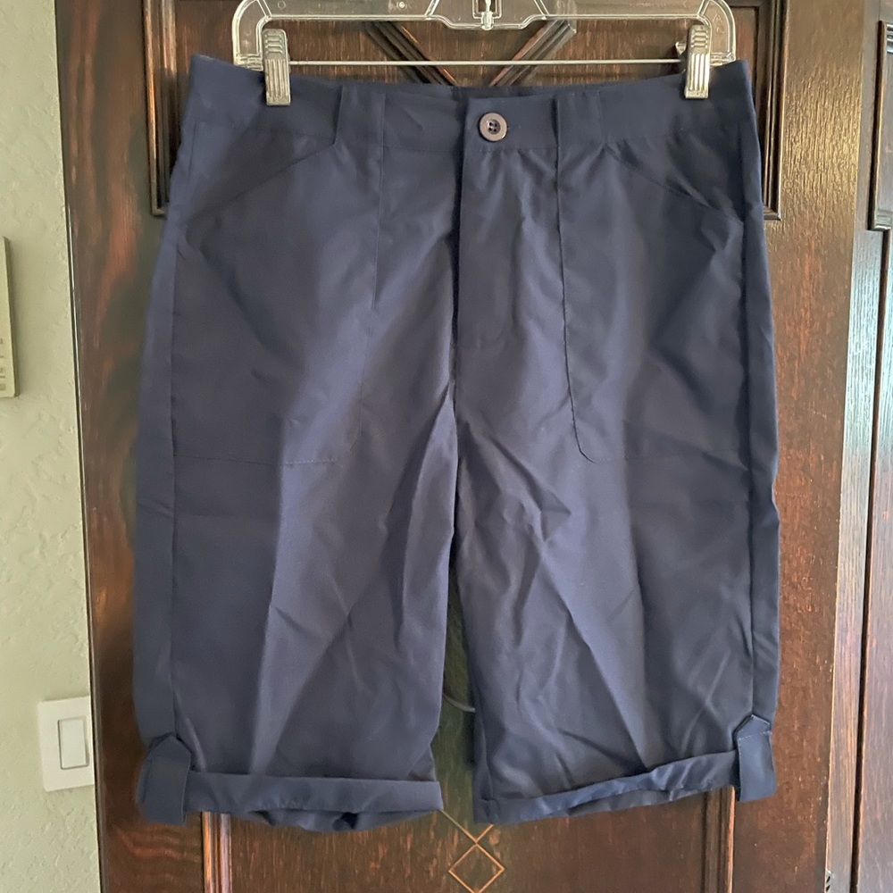 Navy Cotton Bermuda Shorts size M